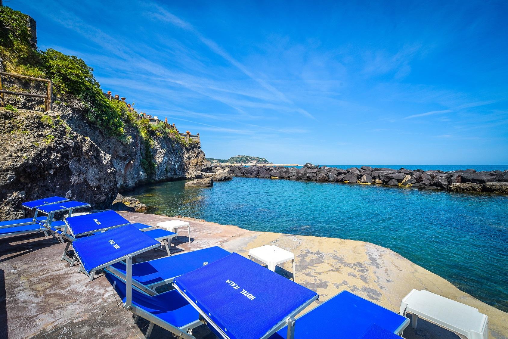 Albergo Italia - Beach Hotel 卡萨米乔拉泰尔梅 外观 照片