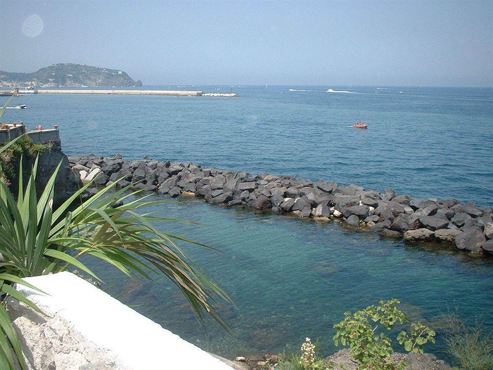 Albergo Italia - Beach Hotel 卡萨米乔拉泰尔梅 外观 照片