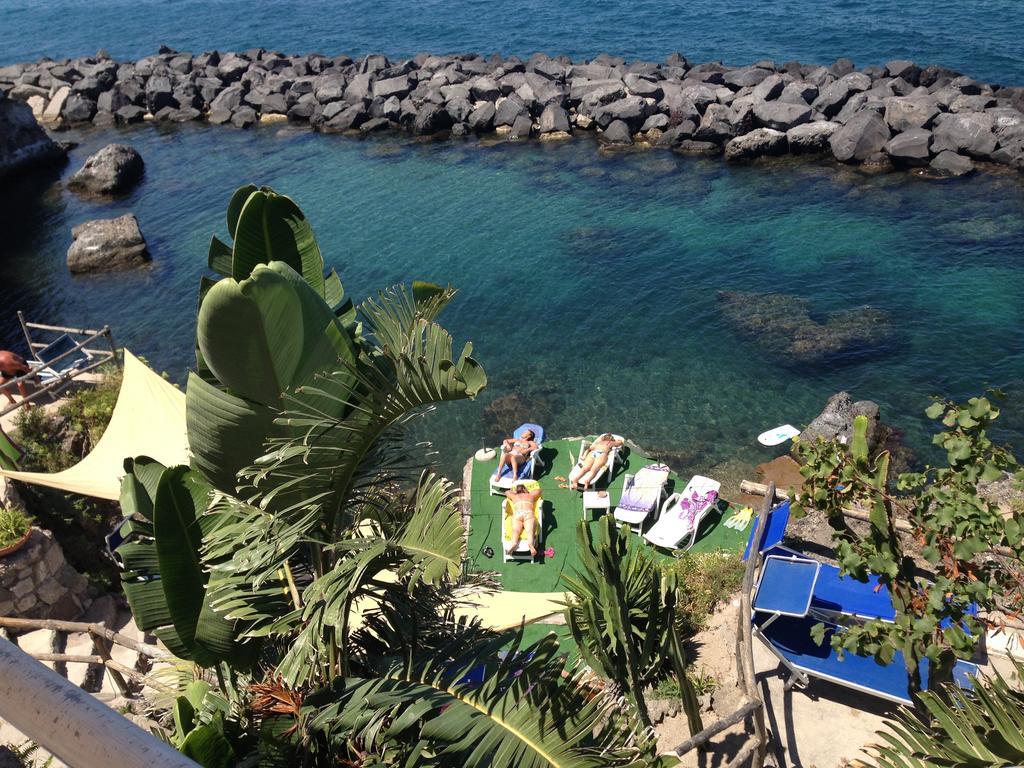 Albergo Italia - Beach Hotel 卡萨米乔拉泰尔梅 外观 照片